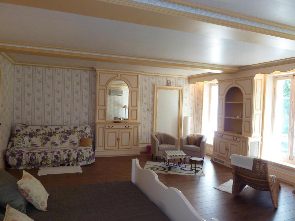 Chateau De Lacaze Lagarrigue  Buitenkant foto